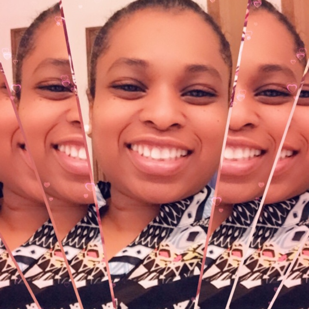 Meet your Posher, Andrea